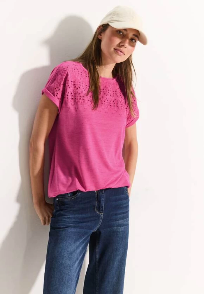 Camiseta rosa- TOS Shirt with Embroidery